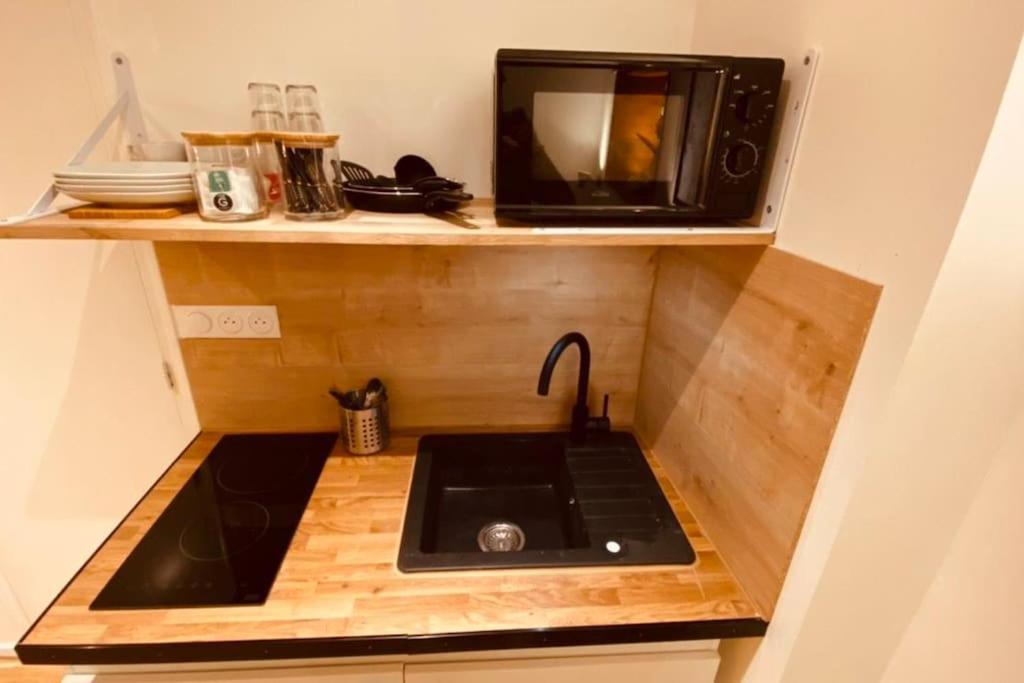 Studio Renove Avec Patio, Coeur Du Centre Ville Besanzón Exterior foto